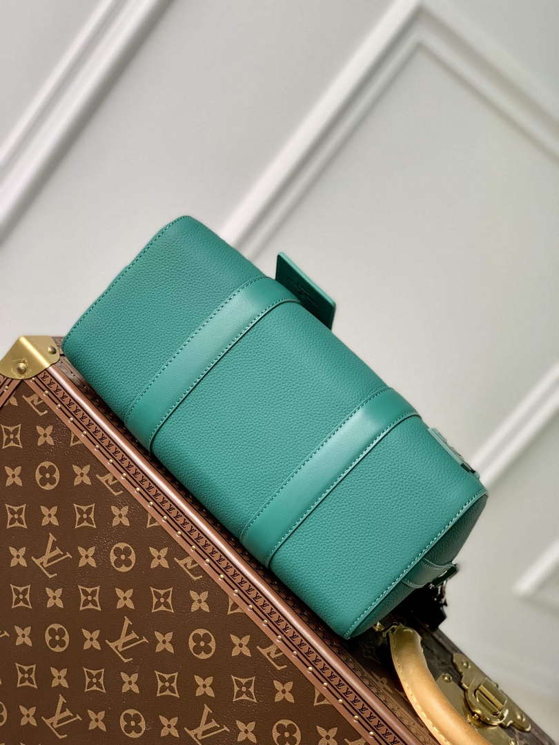 LV M22486 Louis Vuitton City Keepall Travel Bag Green