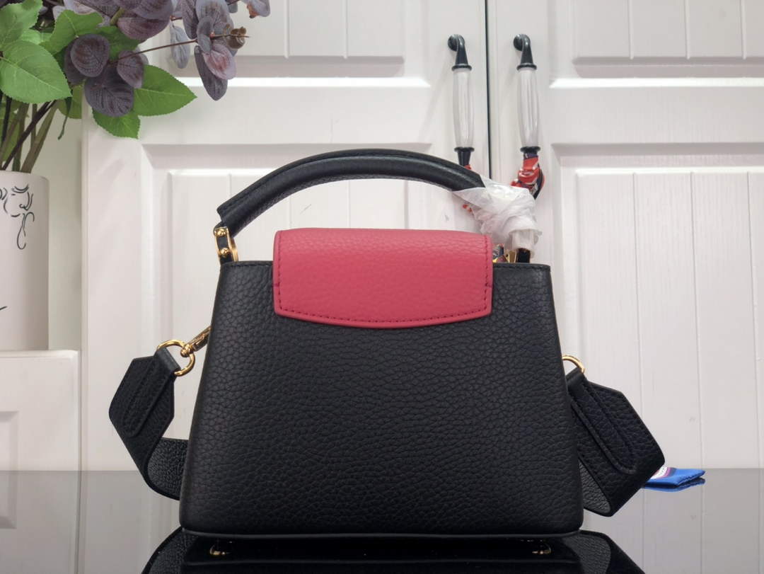 LV M59882 Louis Vuitton Capucines Mini BB Handbag Black