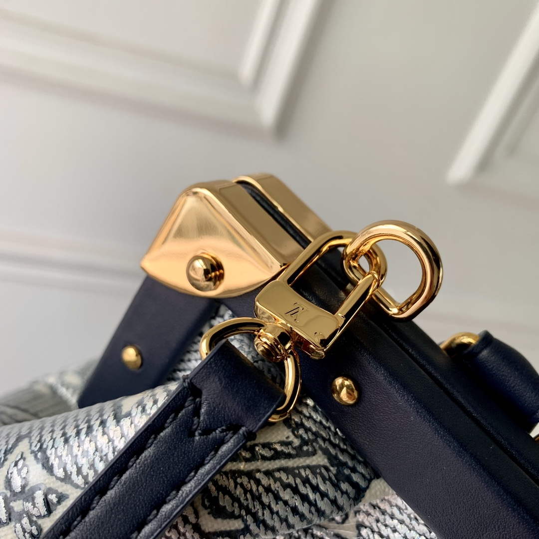 LV M46544 Louis Vuitton Monogram Clutch Bag Blue