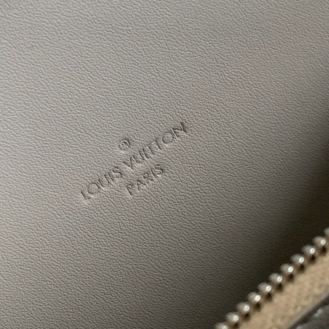 LV M20230 Louis Vuitton Clutch Box Bag M20233 Gray