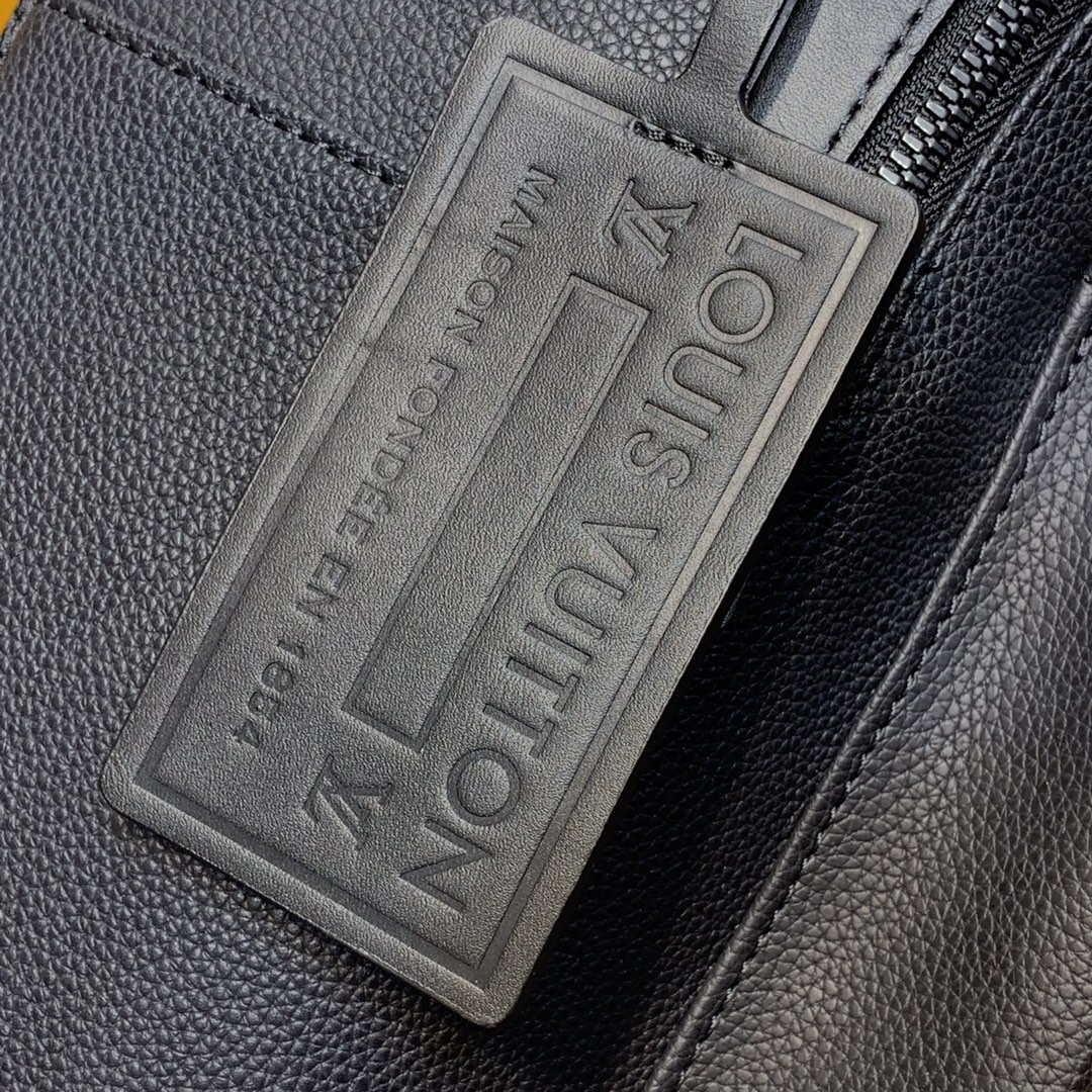 LV M57079 Louis Vuitton Backpack Lv Aerogram Black