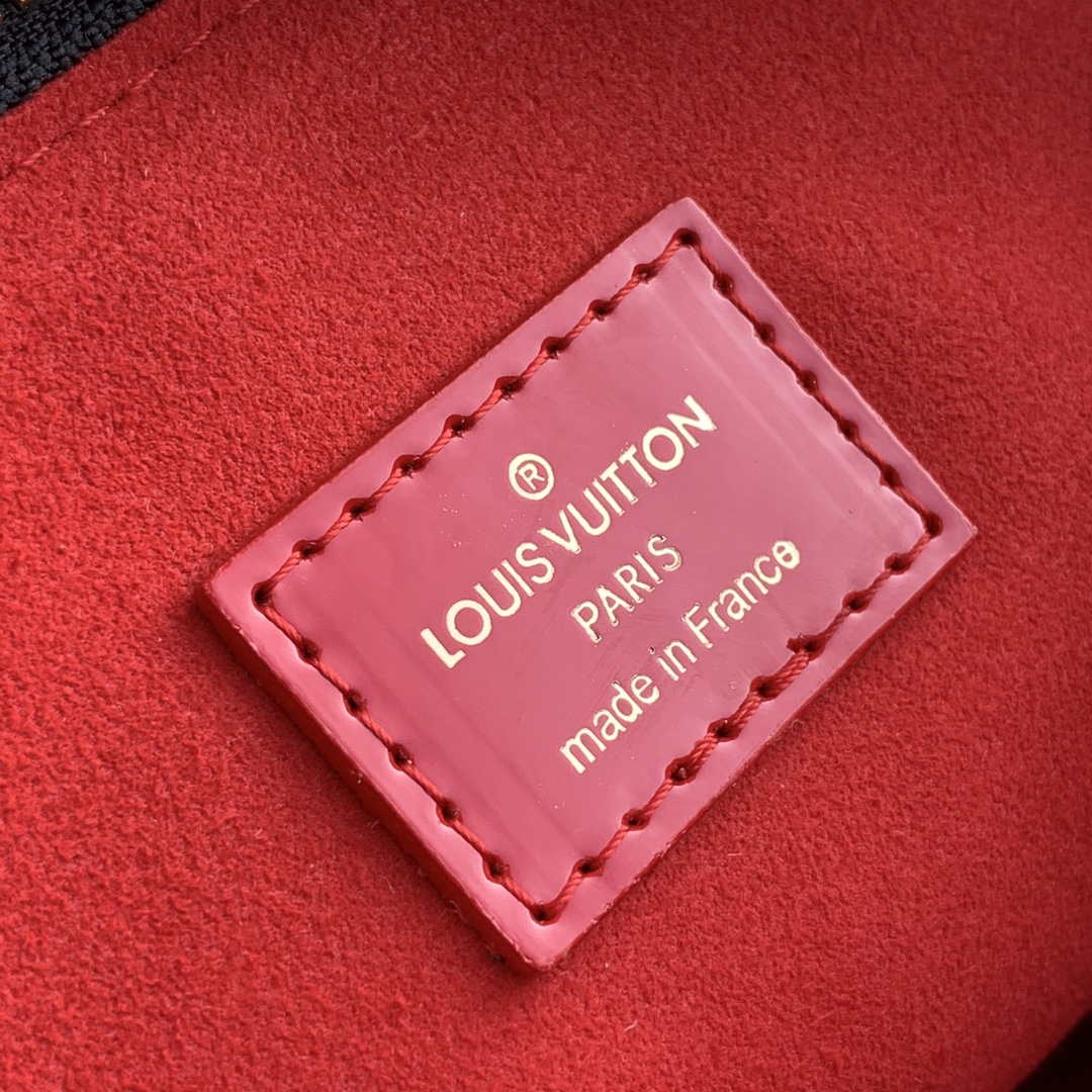 LV M20369 Louis Vuitton Coussin MM Bag Patent calfskin M57783 Black