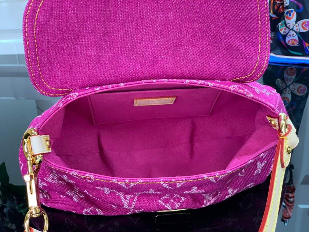 LV M95050 Louis Vuitton Monogram Denim Shoulder Bag Plum
