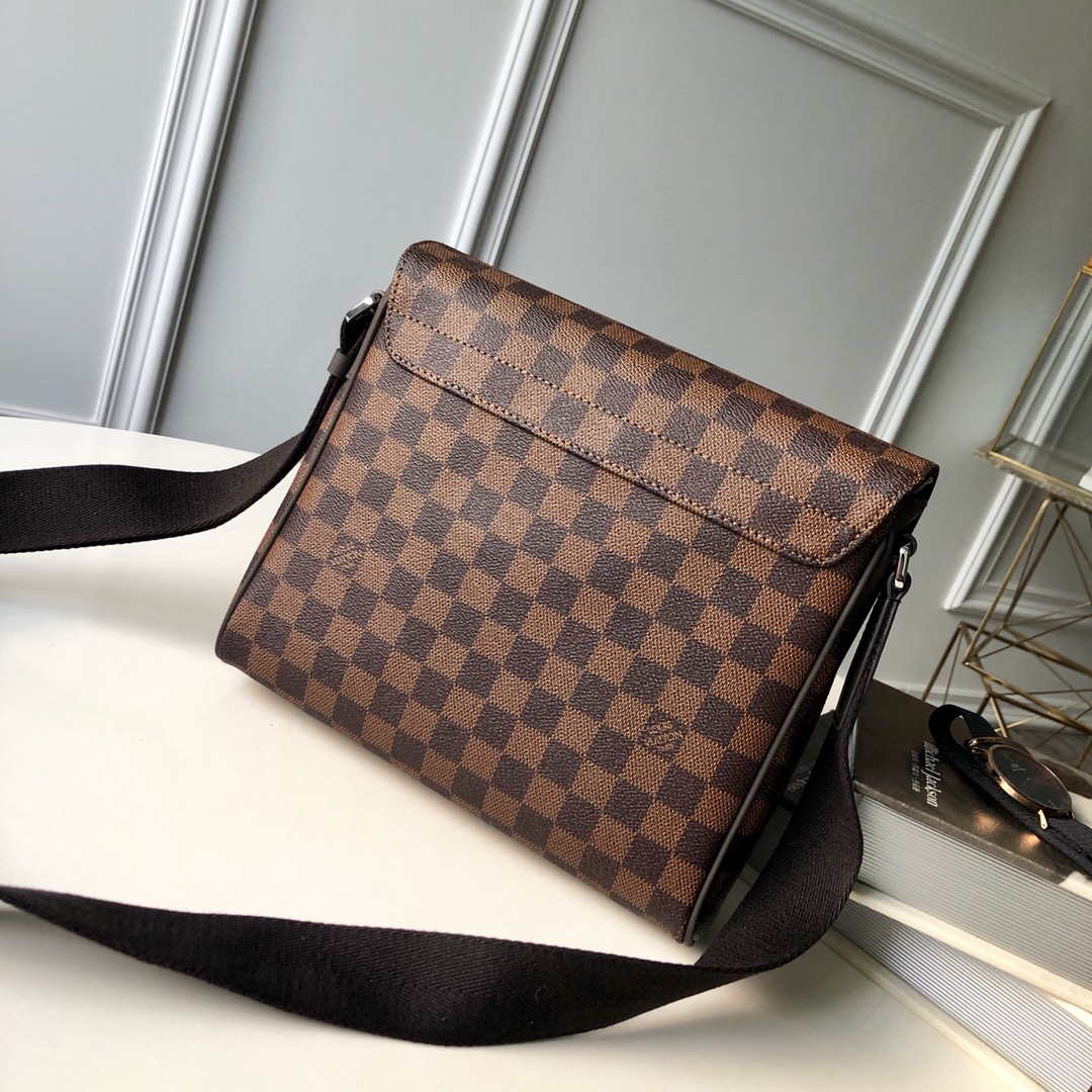 Louis Vuitton N41031 District PM Damier Eb��ne Bag
