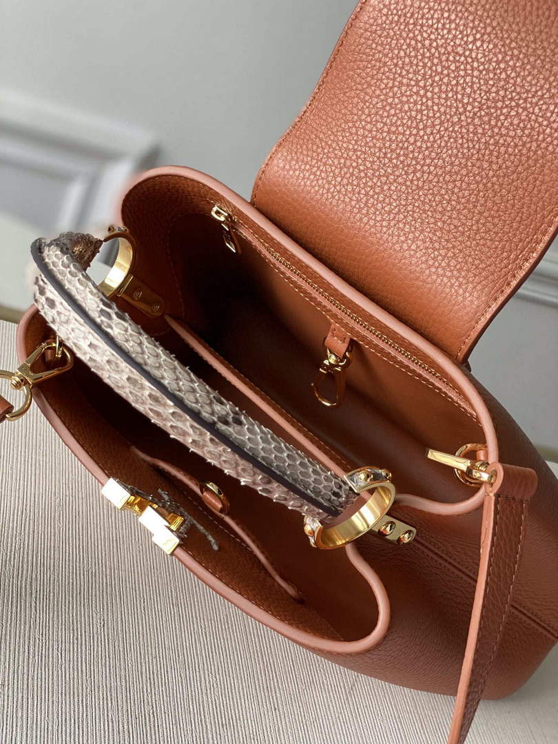 LV N97980 Louis Vuitton Capucines BB Handbag Brown