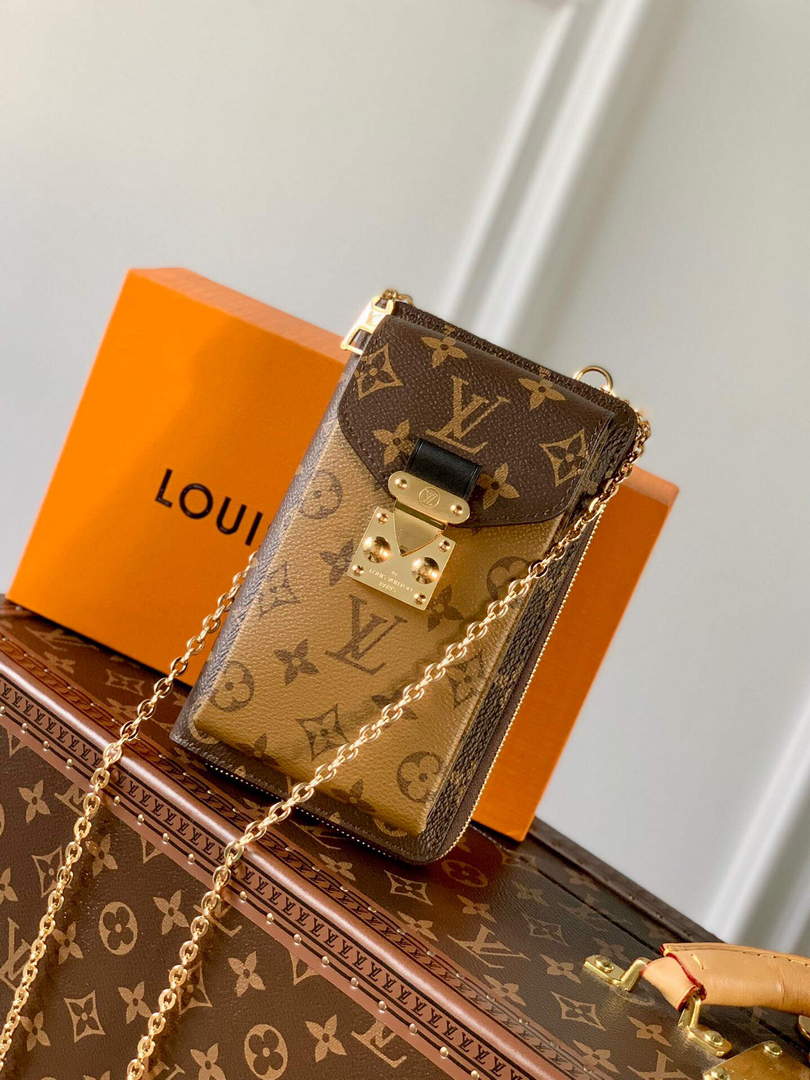 LV M63913 Louis Vuitton Vertical Trunk Pochette Bag