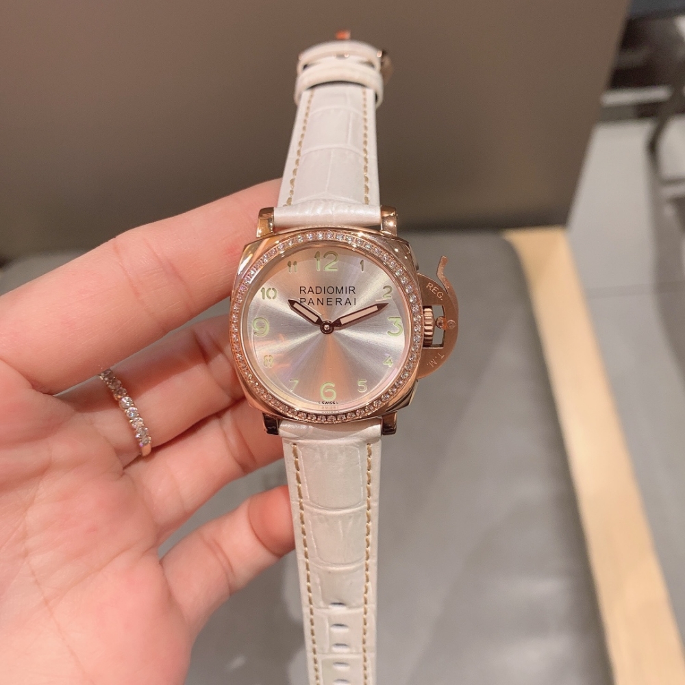 Panerai oh, woman watch