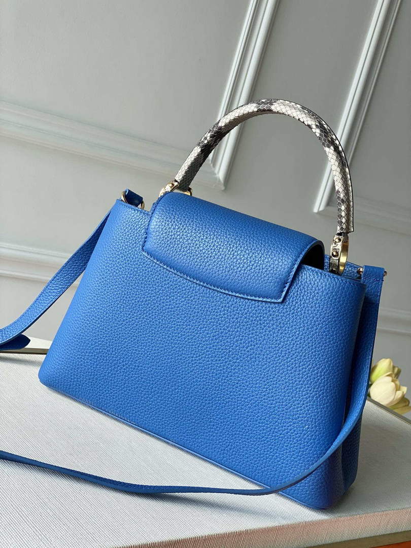 LV N98388 Louis Vuitton Capucines MM Handbag Blue