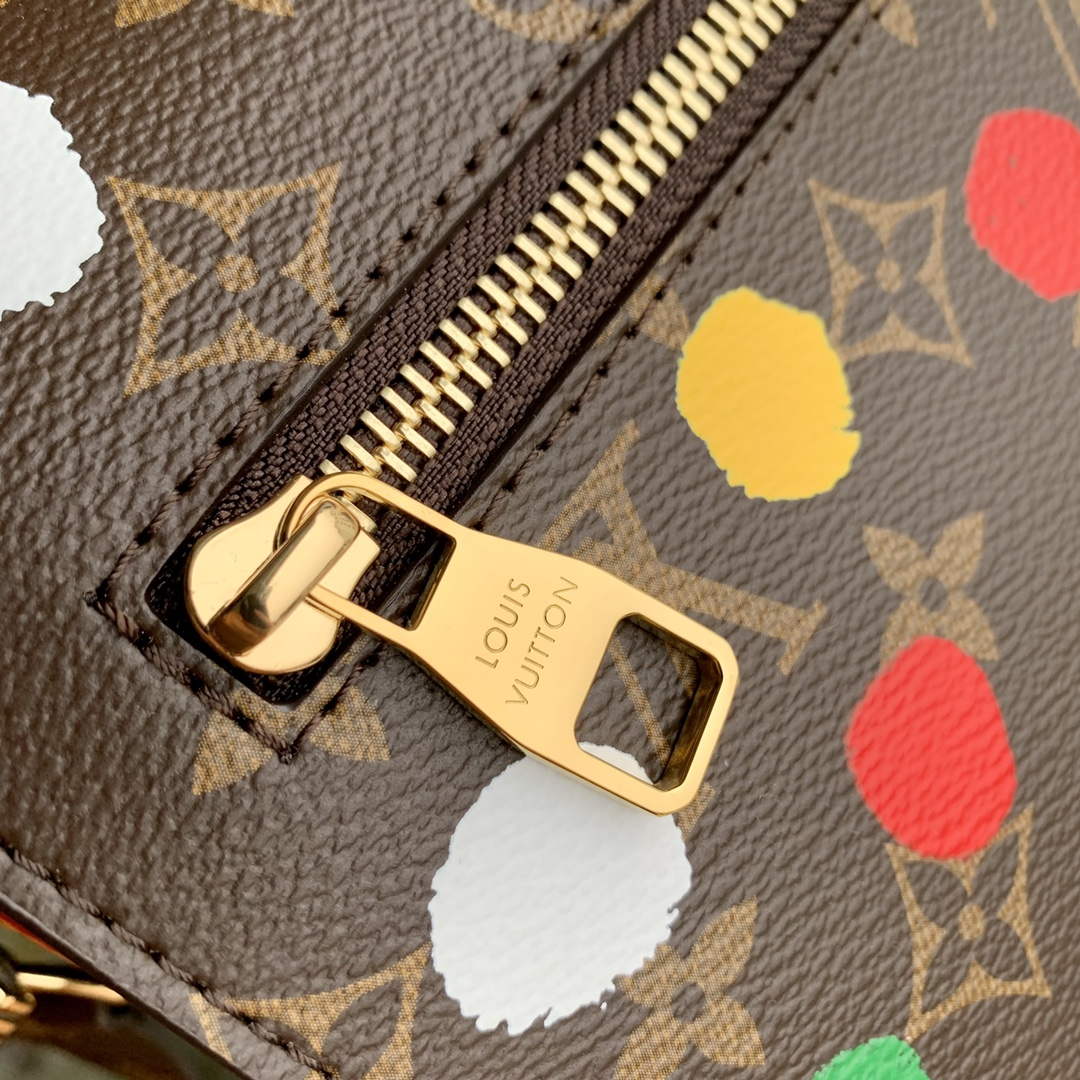 LV M46384 Louis Vuitton LV X YK POCHETTE MTIS Monogram
