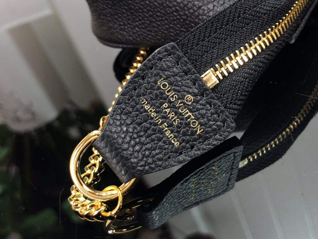 LV M81140 Louis Vuitton Mini Pochette Accessoires Bag Black