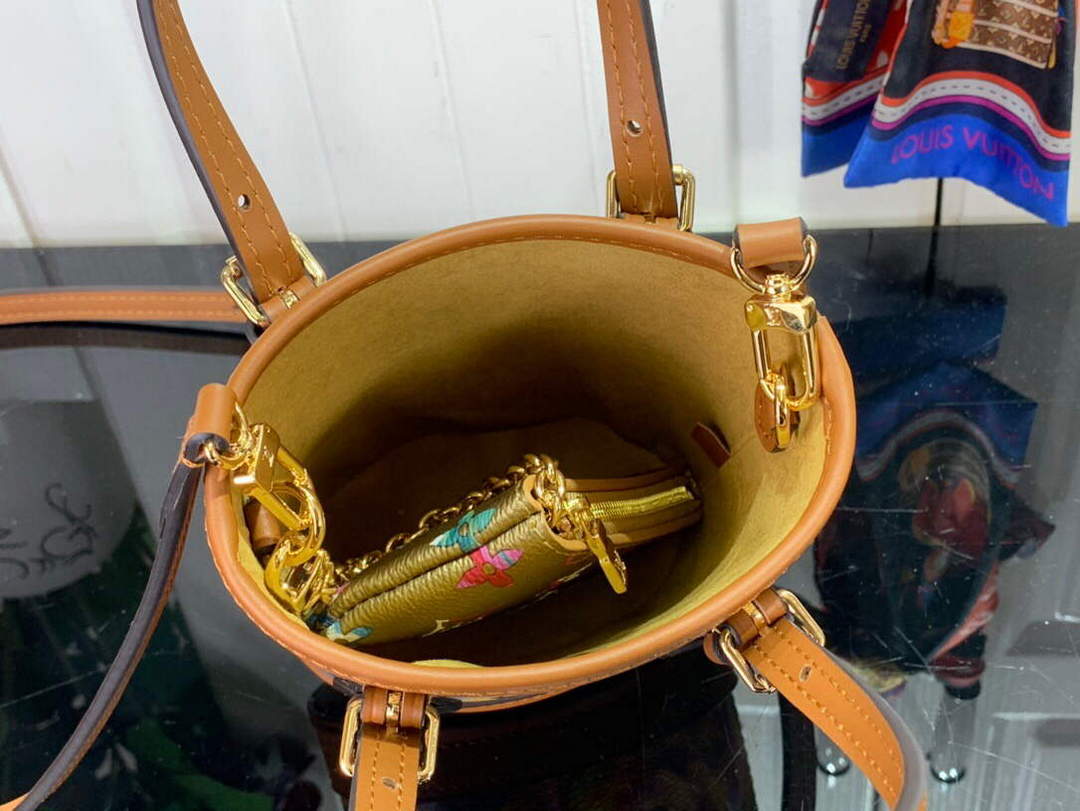 LV M81724 Louis Vuitton Nano Bucket Bag Gold