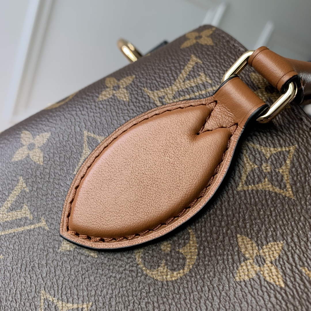 LV M46495 Louis Vuitton Op��ra BB Tote Bag Black
