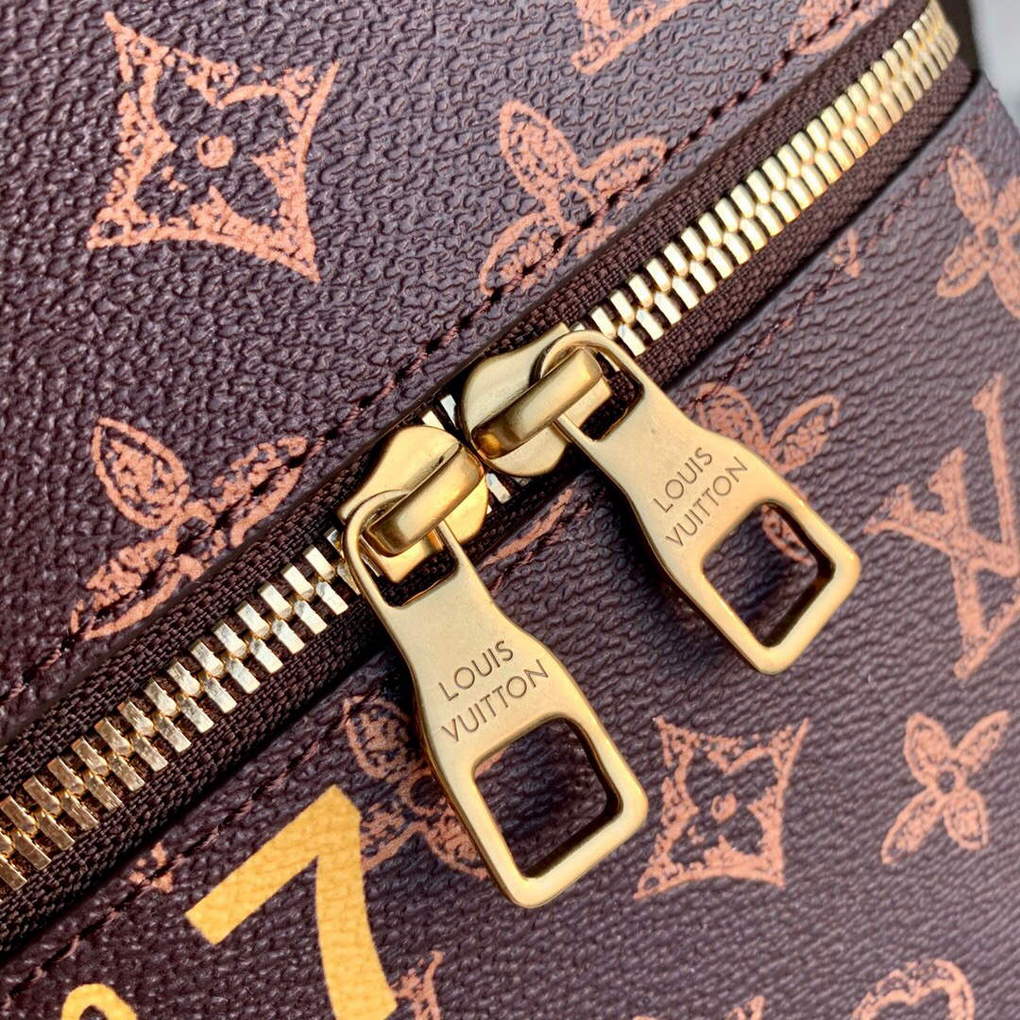 LV M59664 Louis Vuitton Vertical Box Trunk