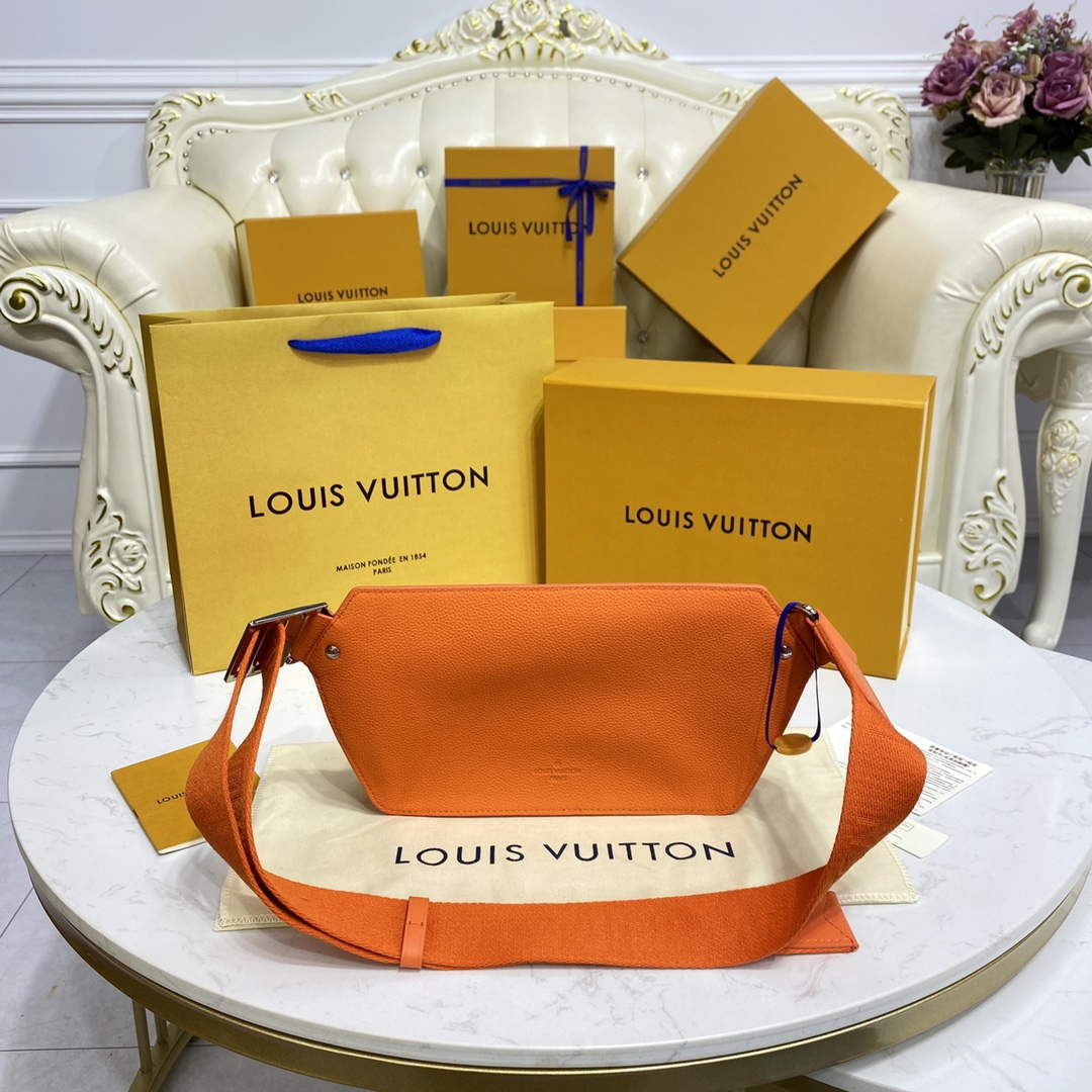 LV M57081 Louis Vuitton Takeoff Slingbag Orange