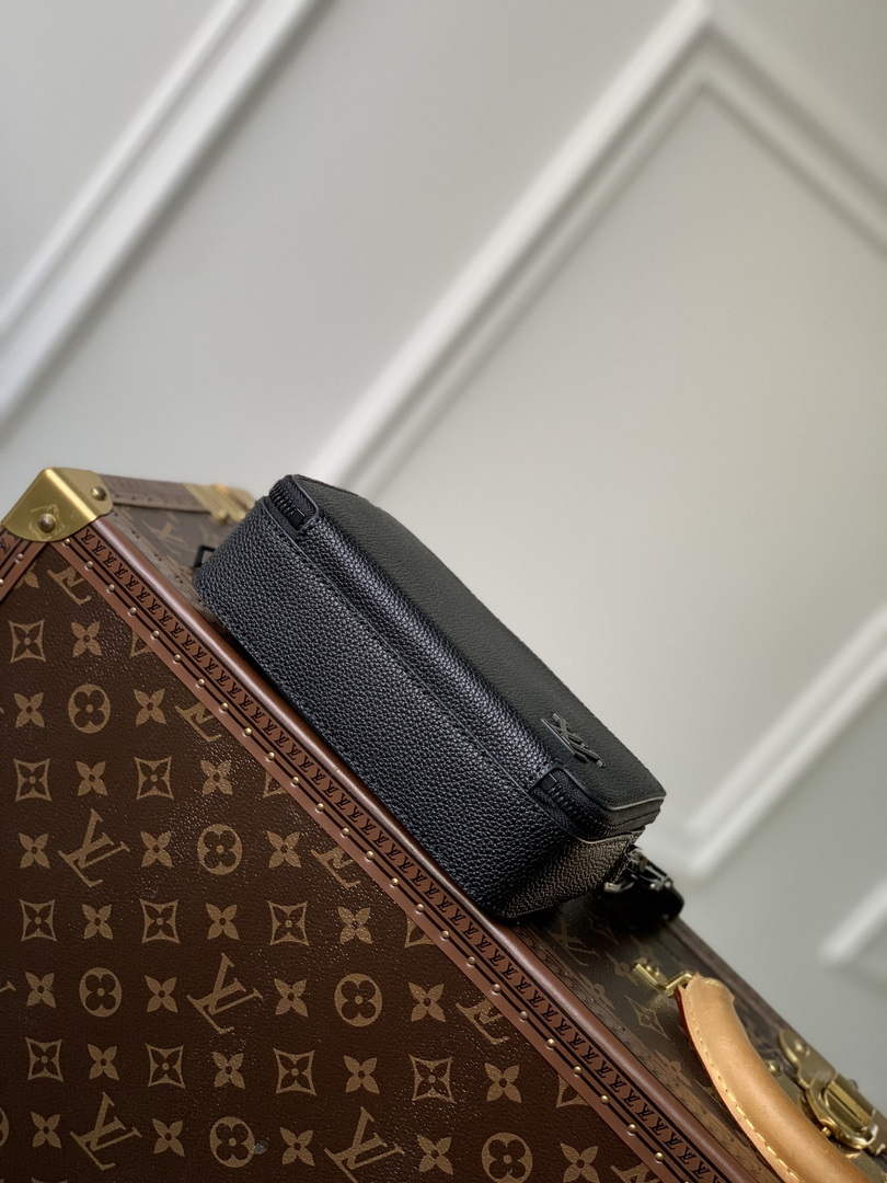 LV M59161 Louis Vuitton Alpha Wearable Wallet Black
