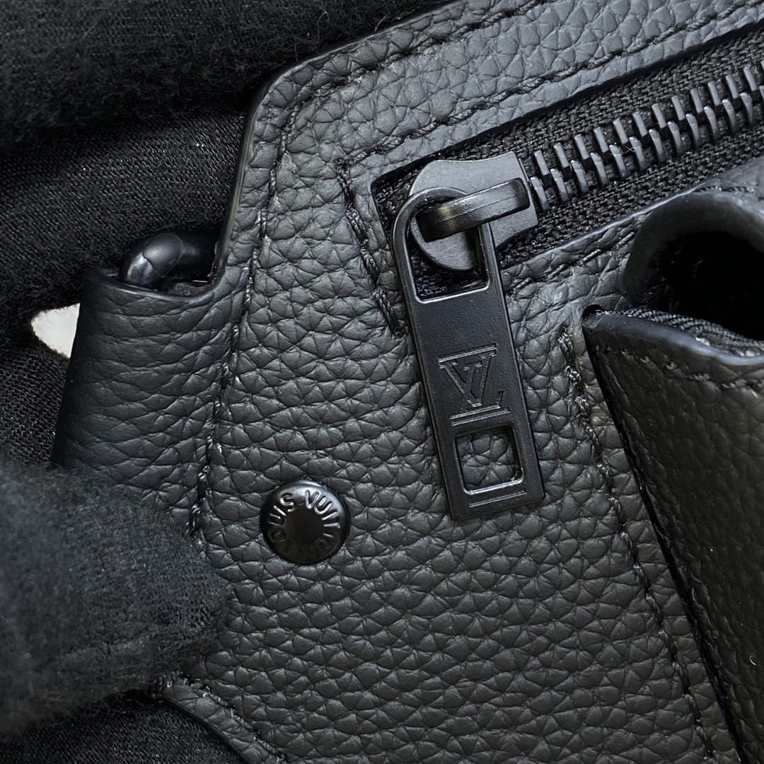 LV M57081 Louis Vuitton Takeoff Slingbag Black