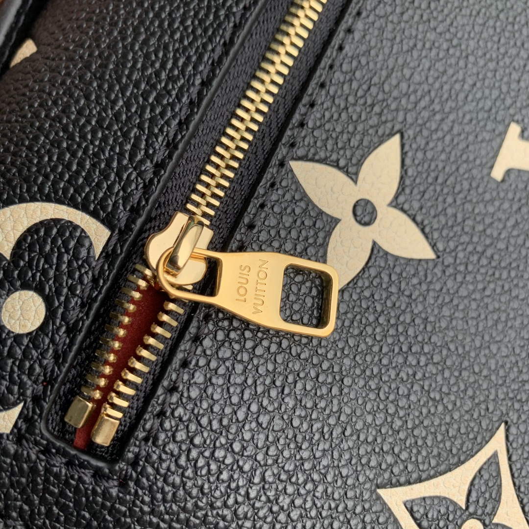 LV M46596 Louis Vuitton Pochette M��tis East West Handbag