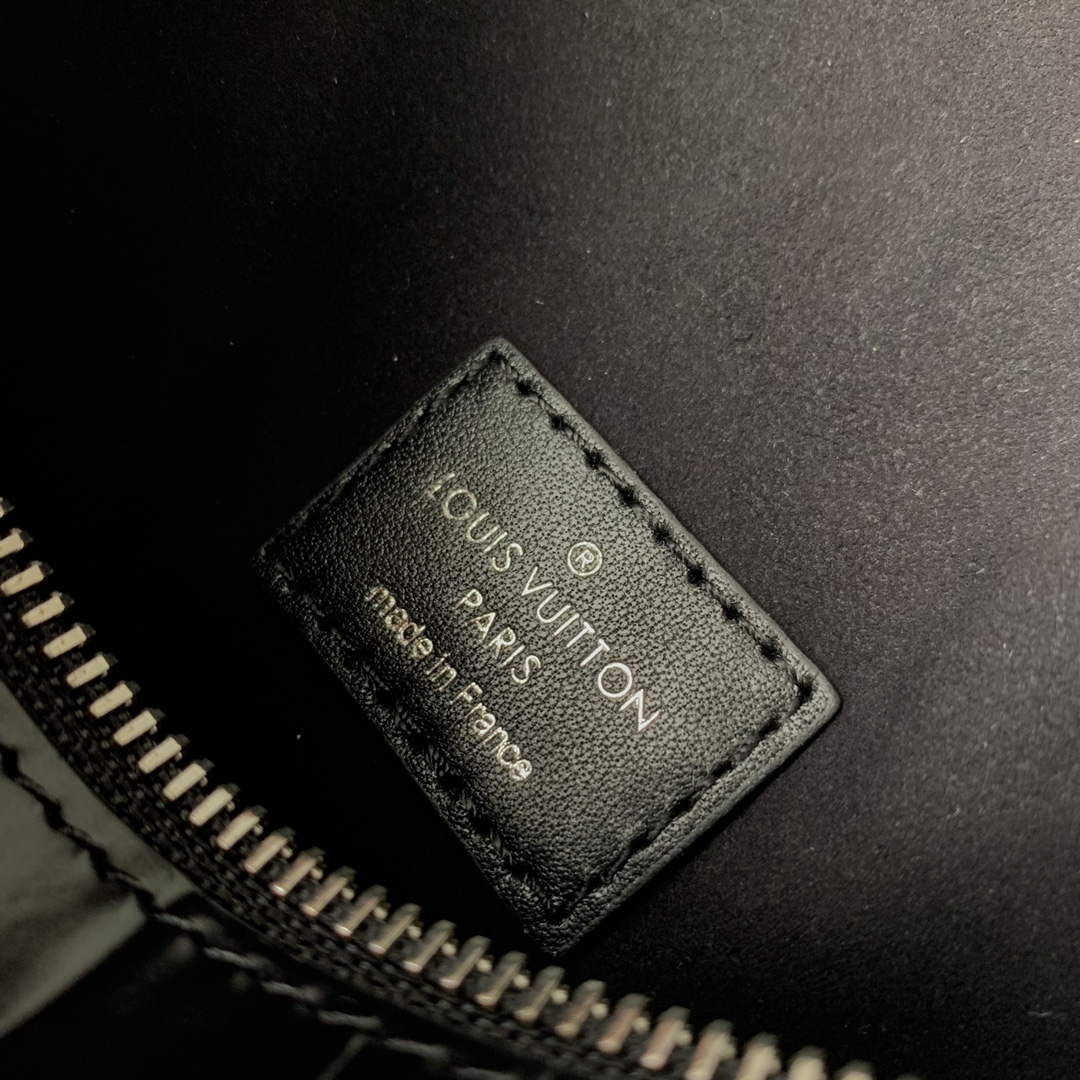 LV M21741 Louis Vuitton Side Trunk PM Bag Black Crocodile pattern