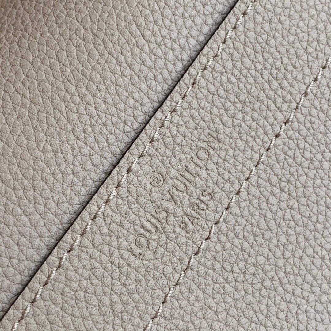LV M57072 Louis Vuitton M57067 Lockme Chain PM Shoulder Bags in Greige