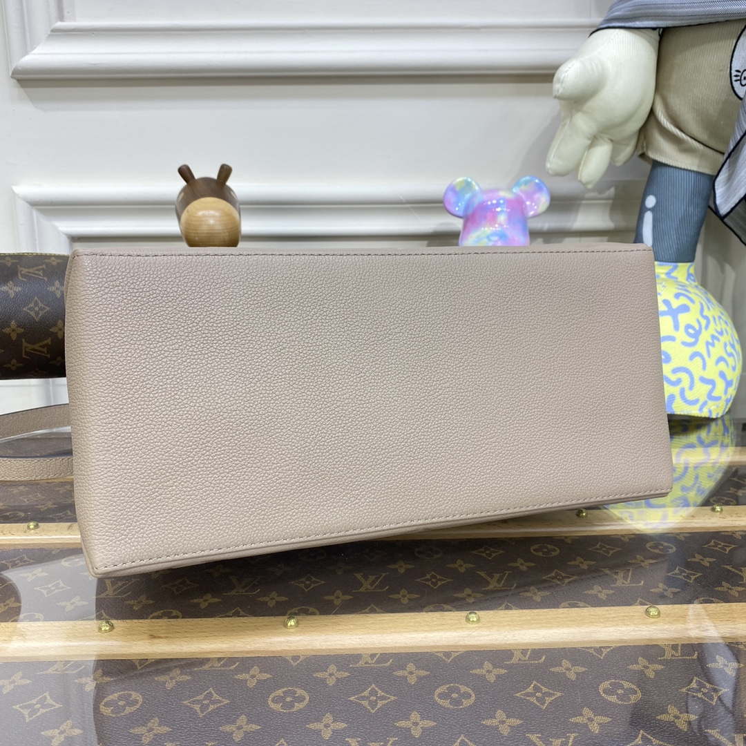 Louis Vuitton LV M45833 Grand Palais Monogram empreinte Tourterelle Gray