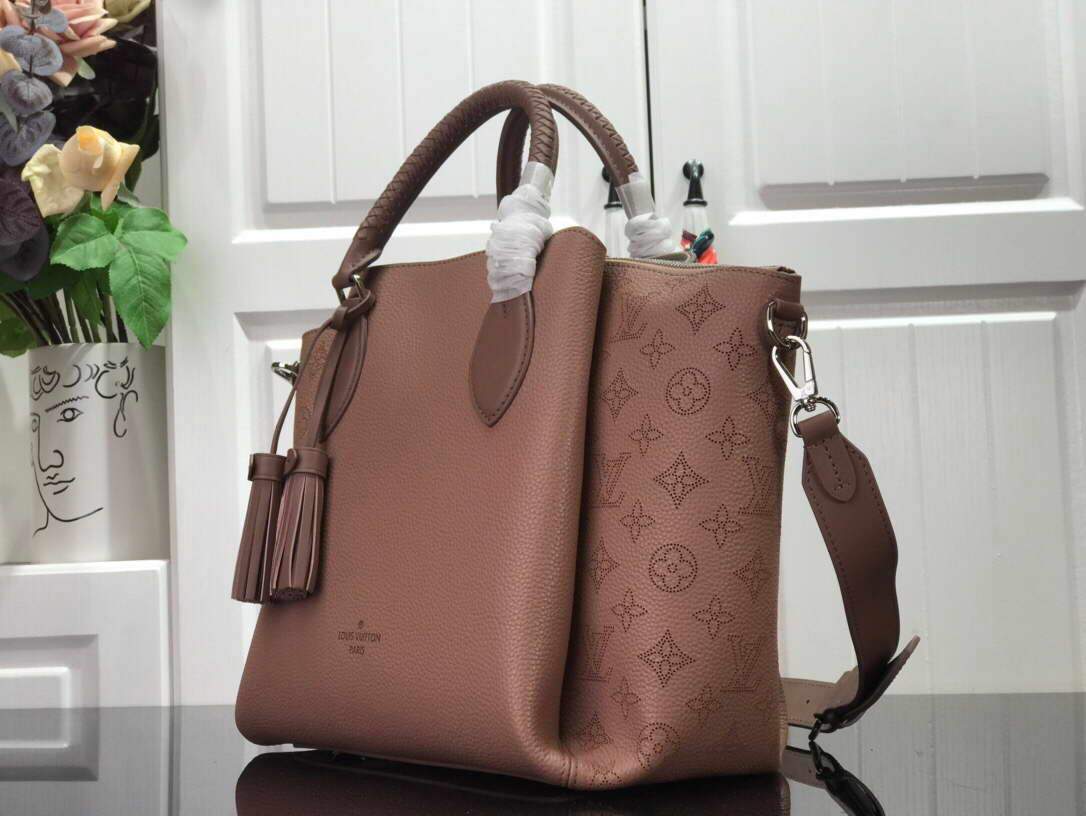 LV M55030 Louis Vuitton Haumea Mahina Bag M55031 Magnolia Pink
