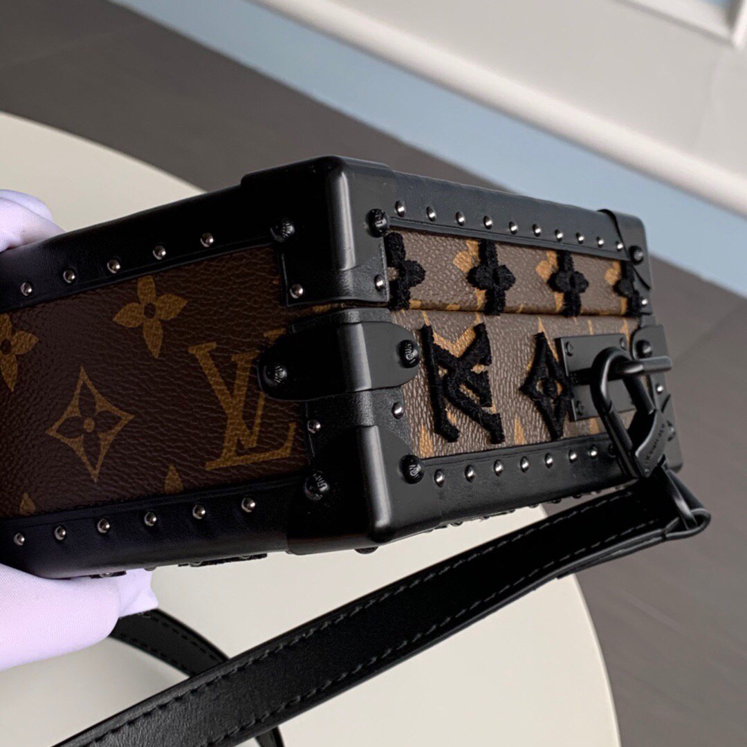 LV M20233 Louis Vuitton Clutch Box Bag M20230 Black