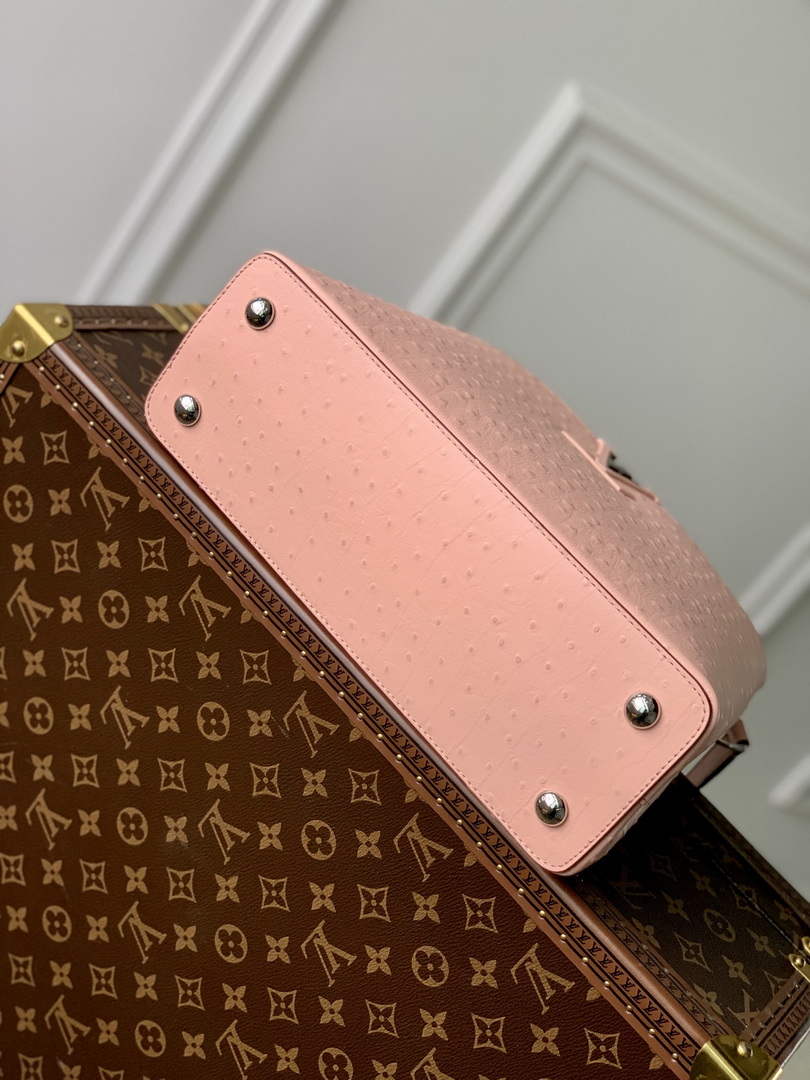 LV N81523 Louis Vuitton Capucines BB Handbag Pink