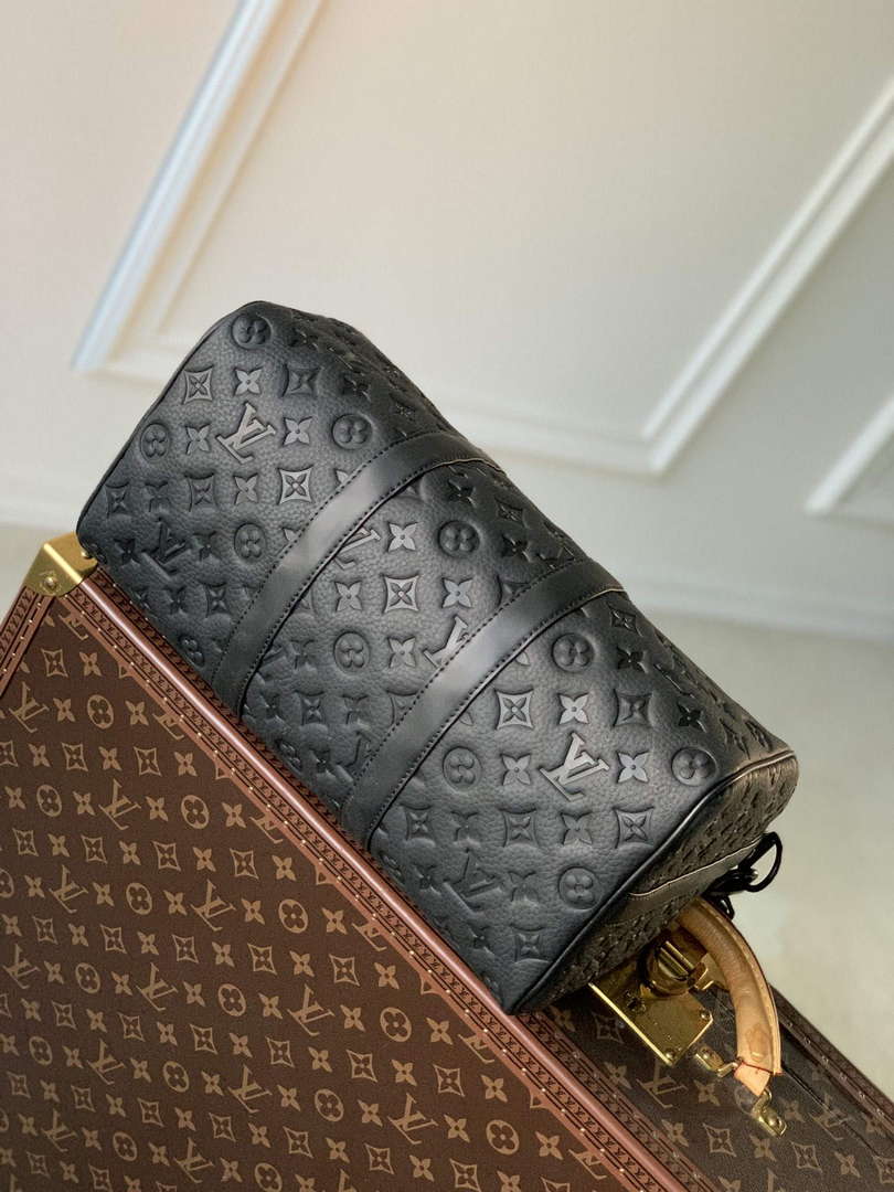 LV M22765 Louis Vuitton Keepall Bandouli��re 35 Bag Black
