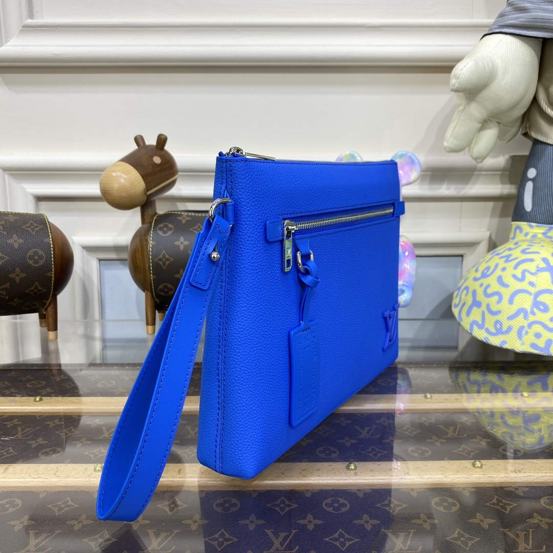 LV M69837 Louis Vuitton Takeoff Pouch Bag Dop blue