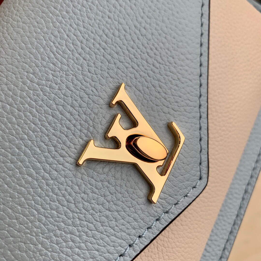 LV M81436 Louis Vuitton Mylockme Chain Pochette Blue