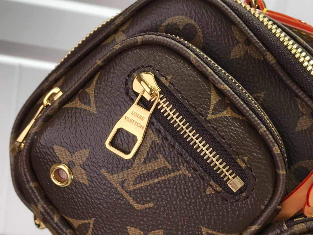 LV M45672 Louis Vuitton Geronimos Bag Monogram