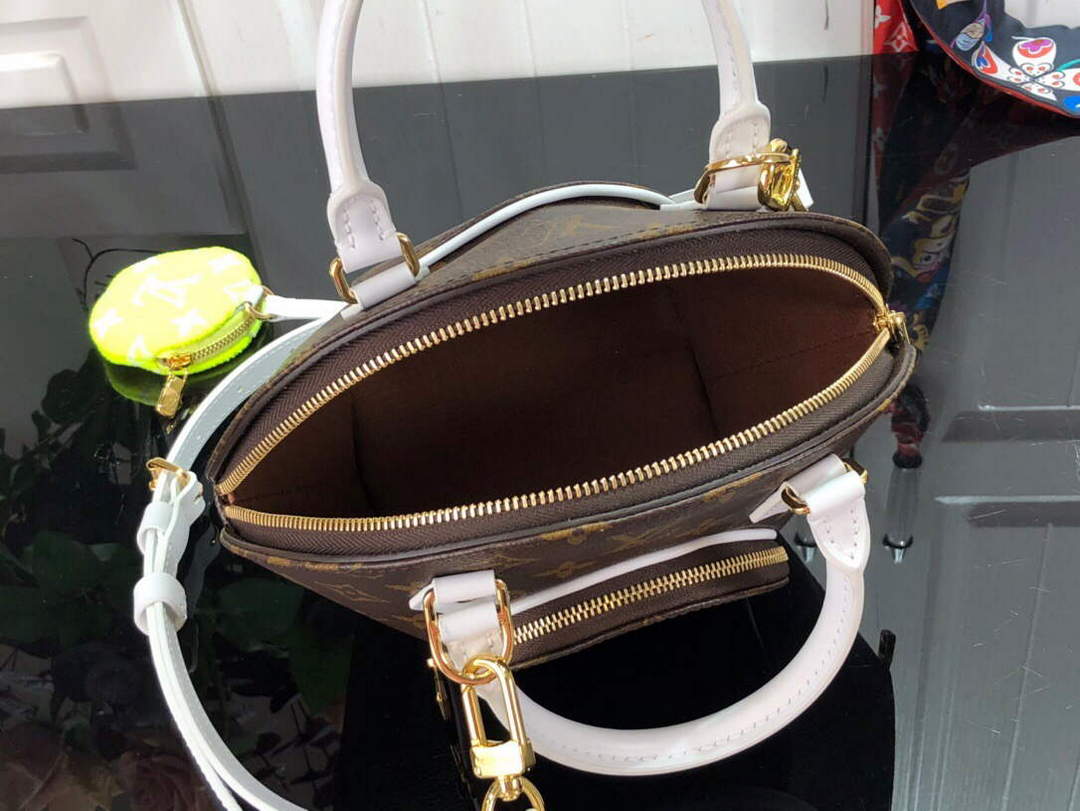LV M20752 Louis Vuitton Ellipse BB monogram White