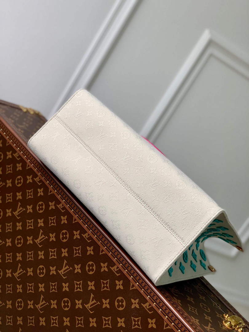 LV M46128 Louis Vuitton Onthego MM Tote Bag Yellow leather