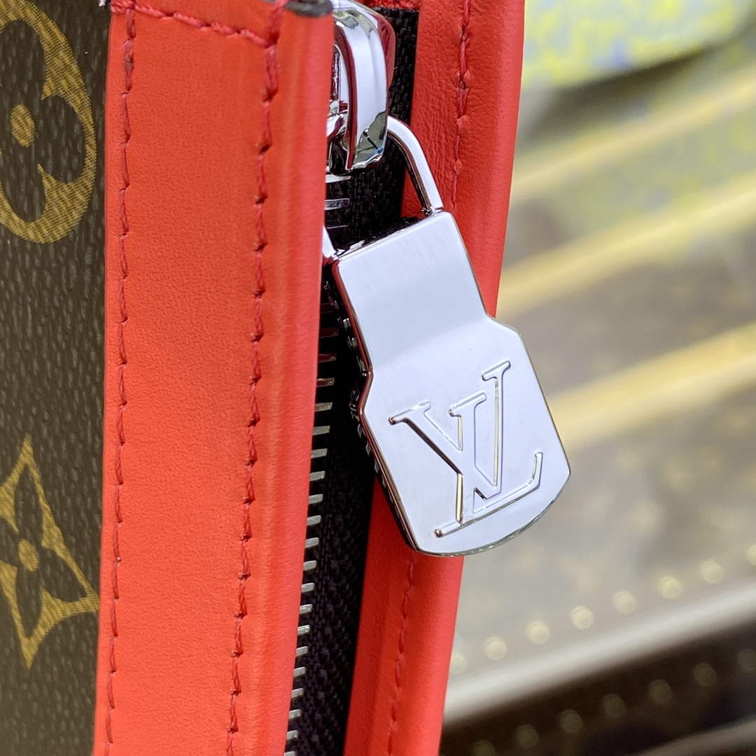 LV M82857 Louis Vuitton Pochette Voyage MM Bag Red