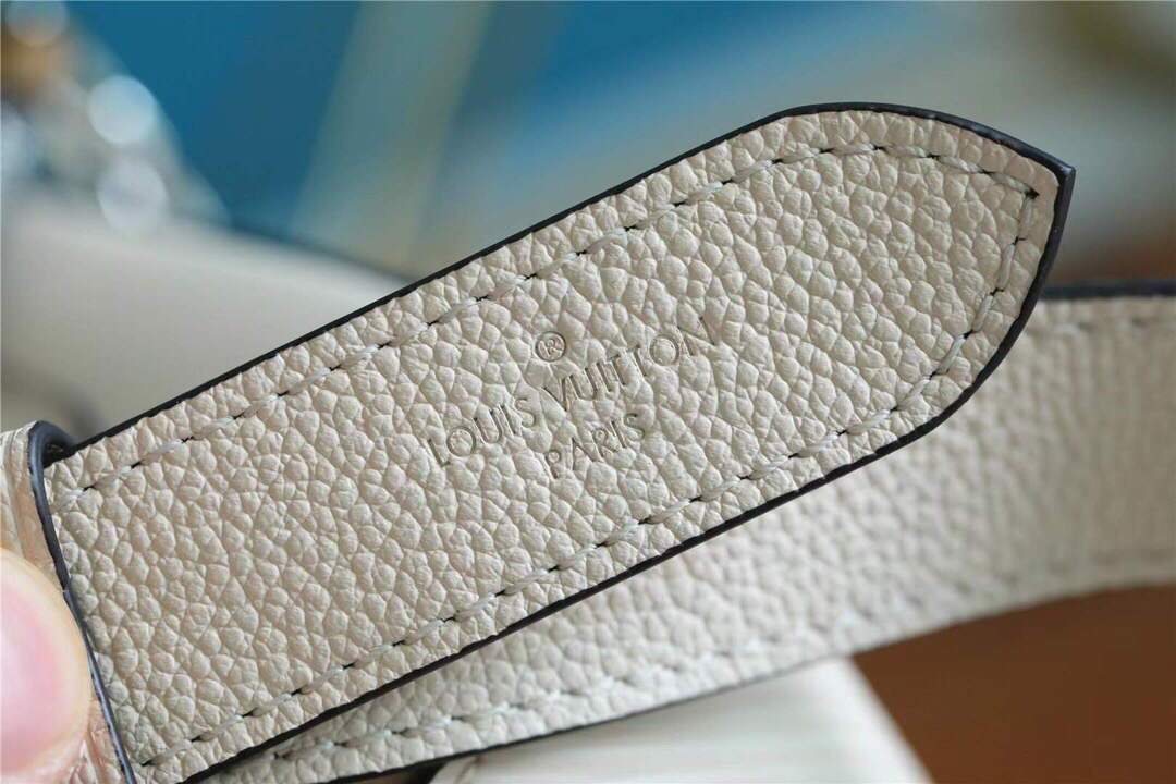 LV M80688 Louis Vuitton Marelle Epi Handbag M80794 M80689 Quartz White