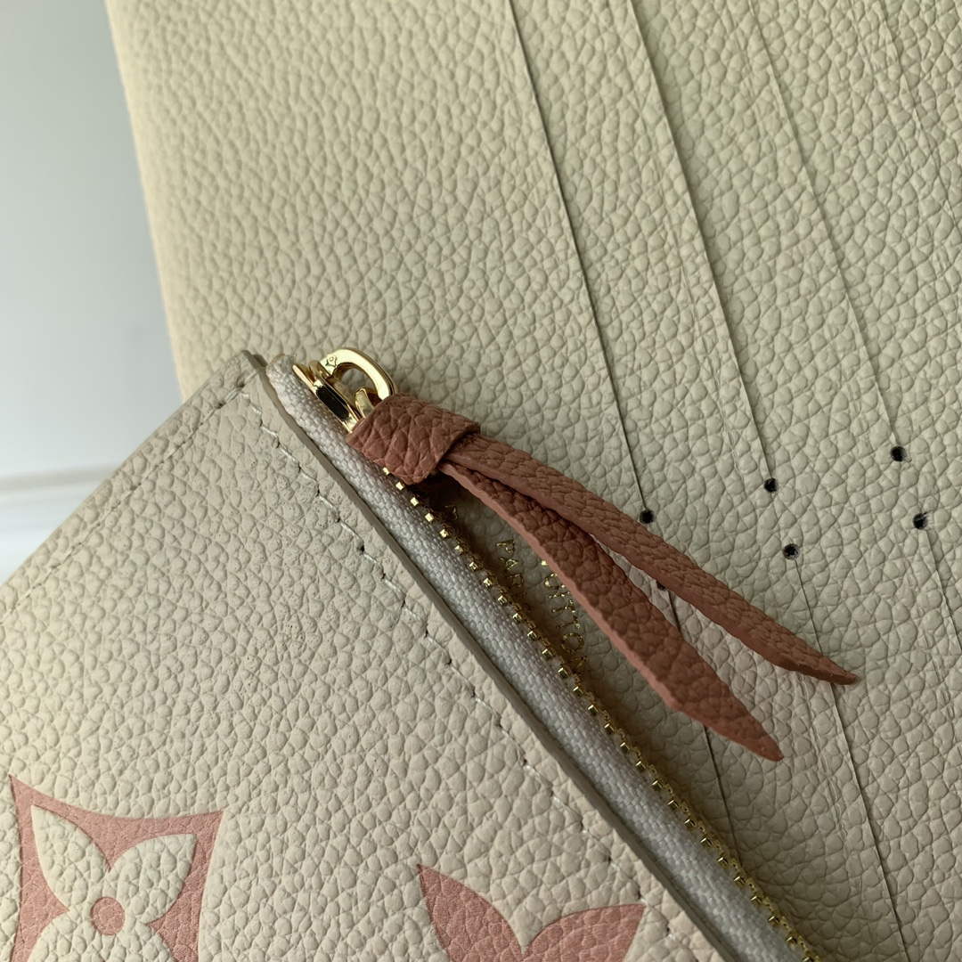 LV M82610 Louis Vuitton Pochette F��licie Bag Pink
