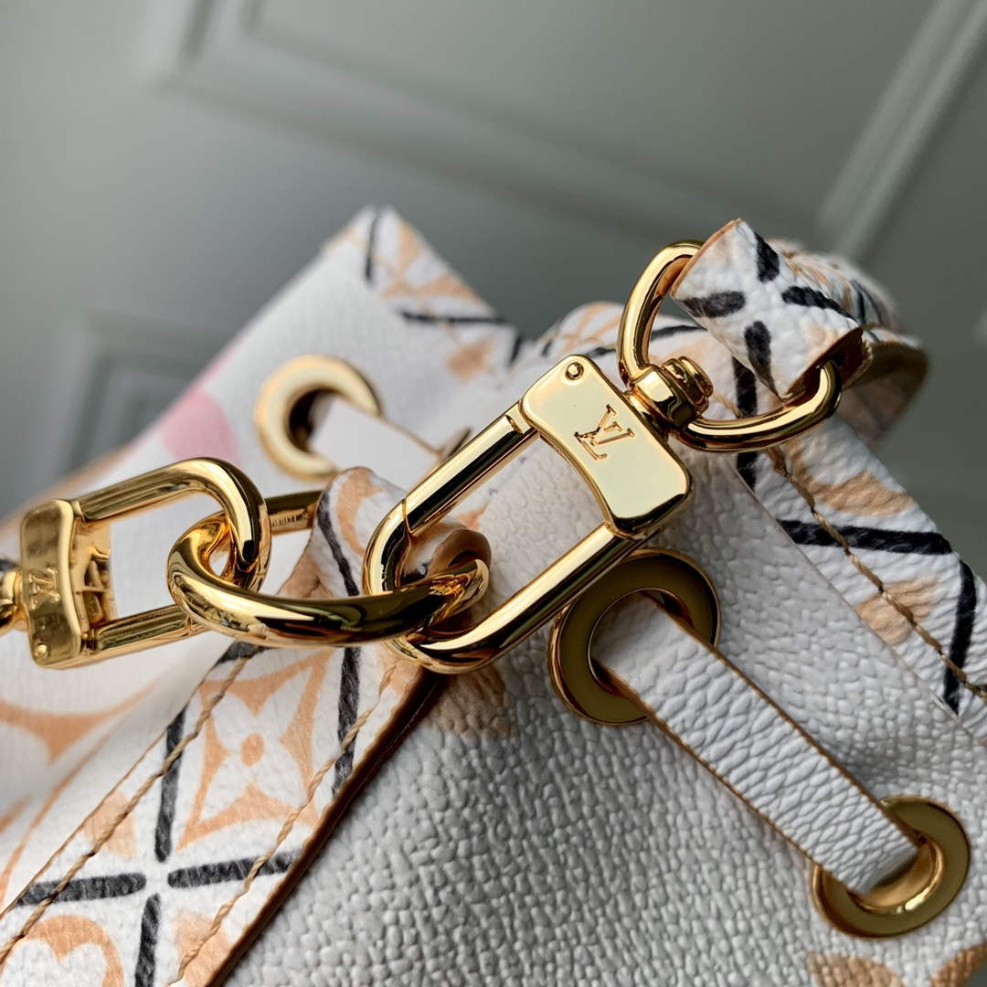 LV M82386 Louis Vuitton Nano No�� Bucket Bag Apricot