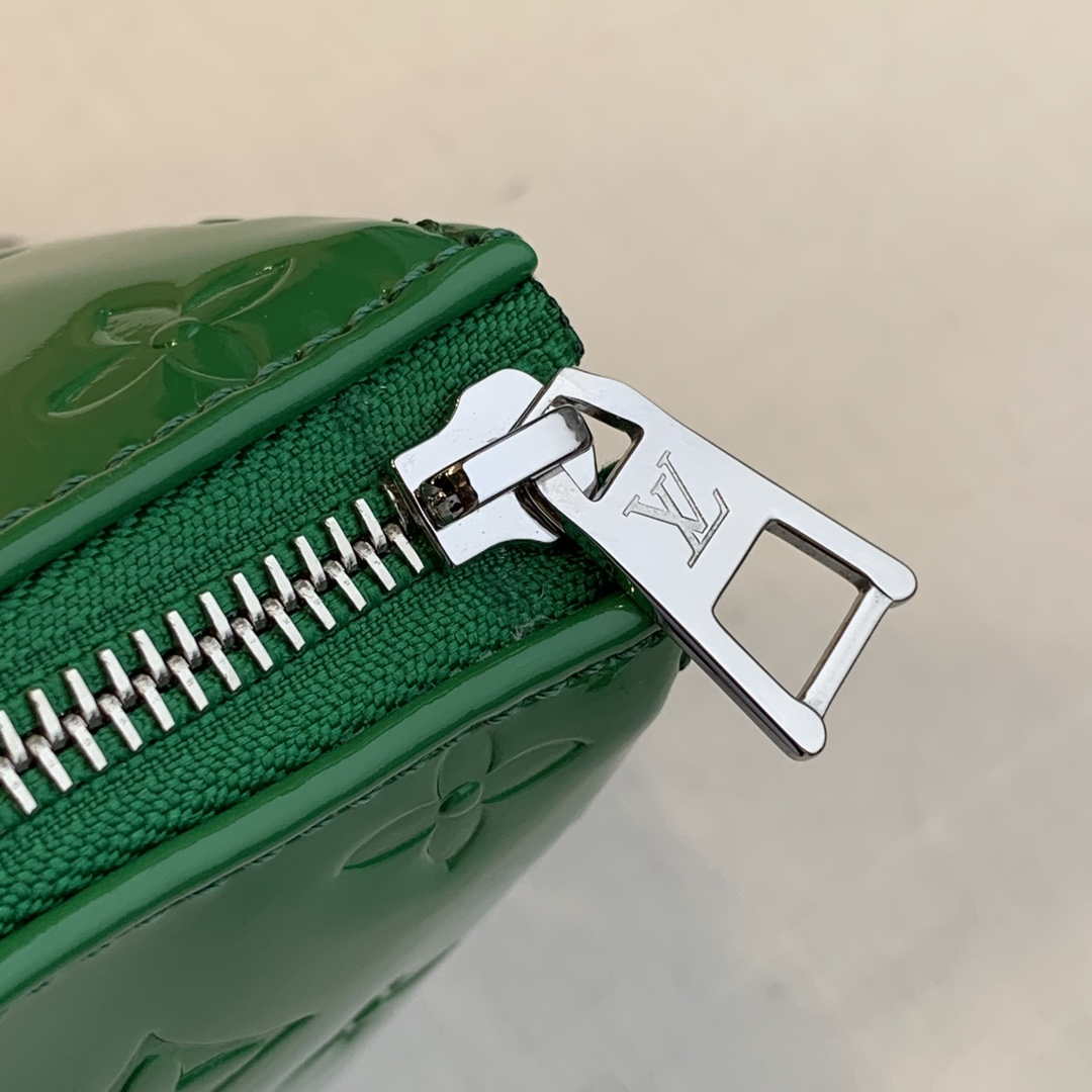 LV M57783 Louis Vuitton Coussin MM Embossed puffy Green Patent Leather