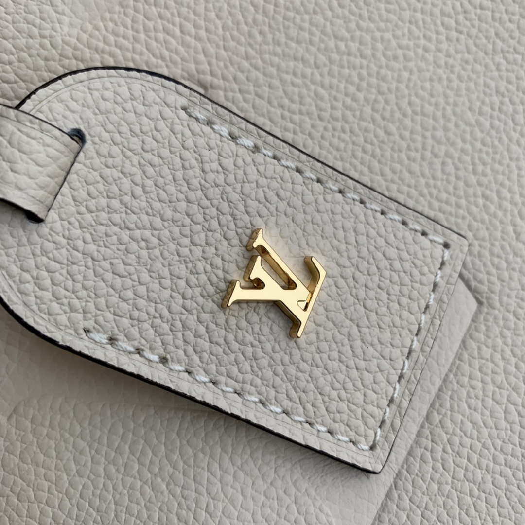 Louis Vuitton M46293 LV Carryall PM monogram Cr��me Biege