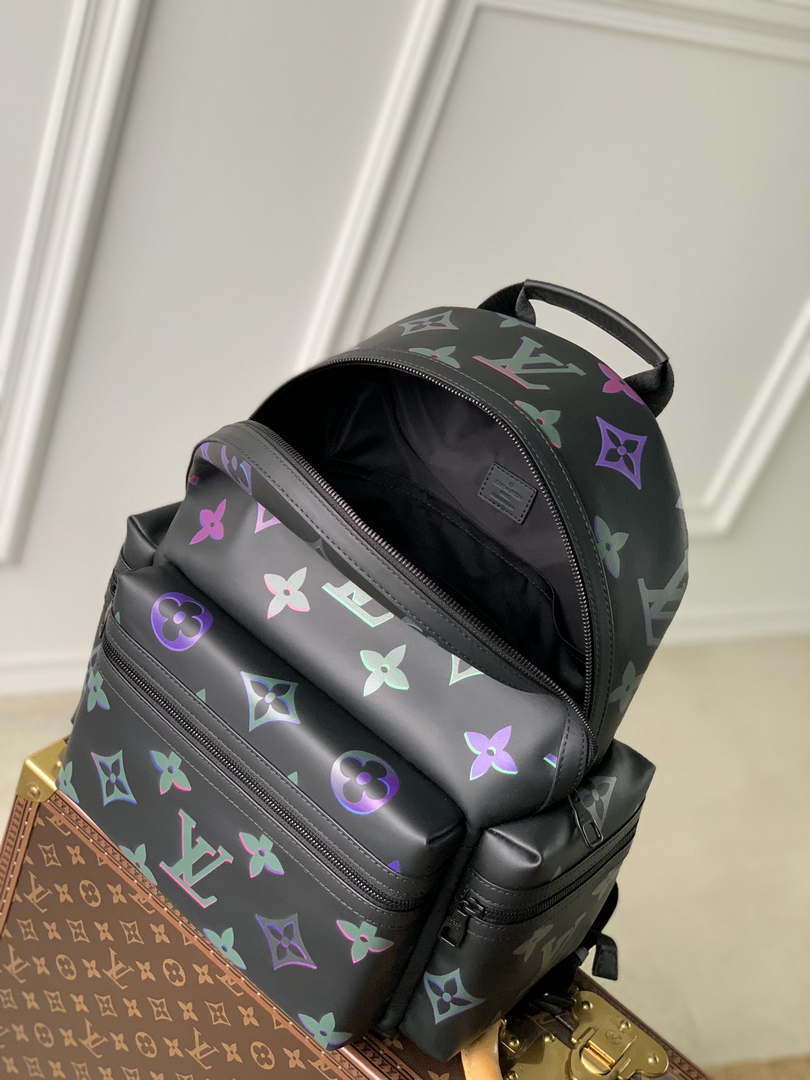LV M22488 Louis Vuitton Comet Backpack Bag Black Borealis