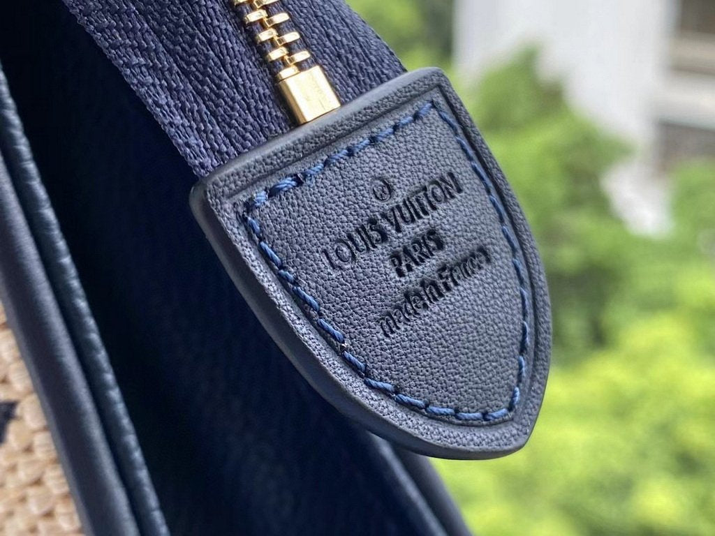 LV M80352 Louis Vuitton M80351 Toiletry Pouch 26 Monogram Canvas Blue