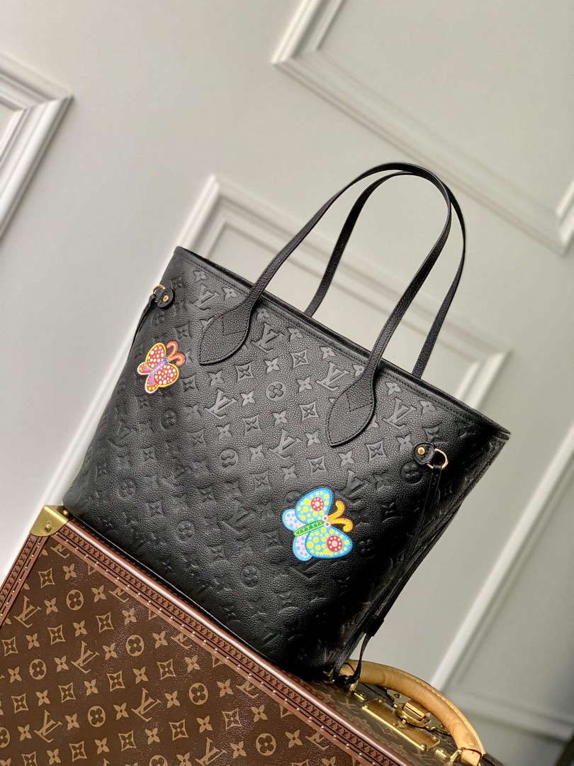 LV M21733 Louis Vuitton LV x YK Neverfull MM Bag Black
