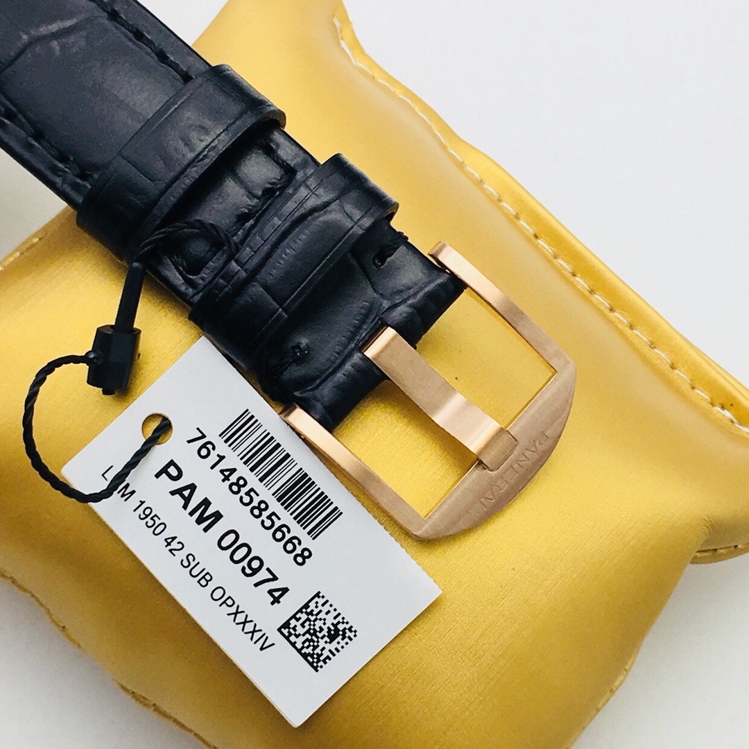 Panerai VS974 red gold with texture and appearance!