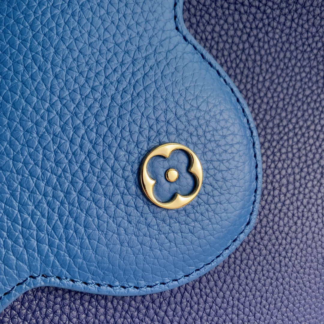 LV M20844 Louis Vuitton Capucines MM Handbag Blue
