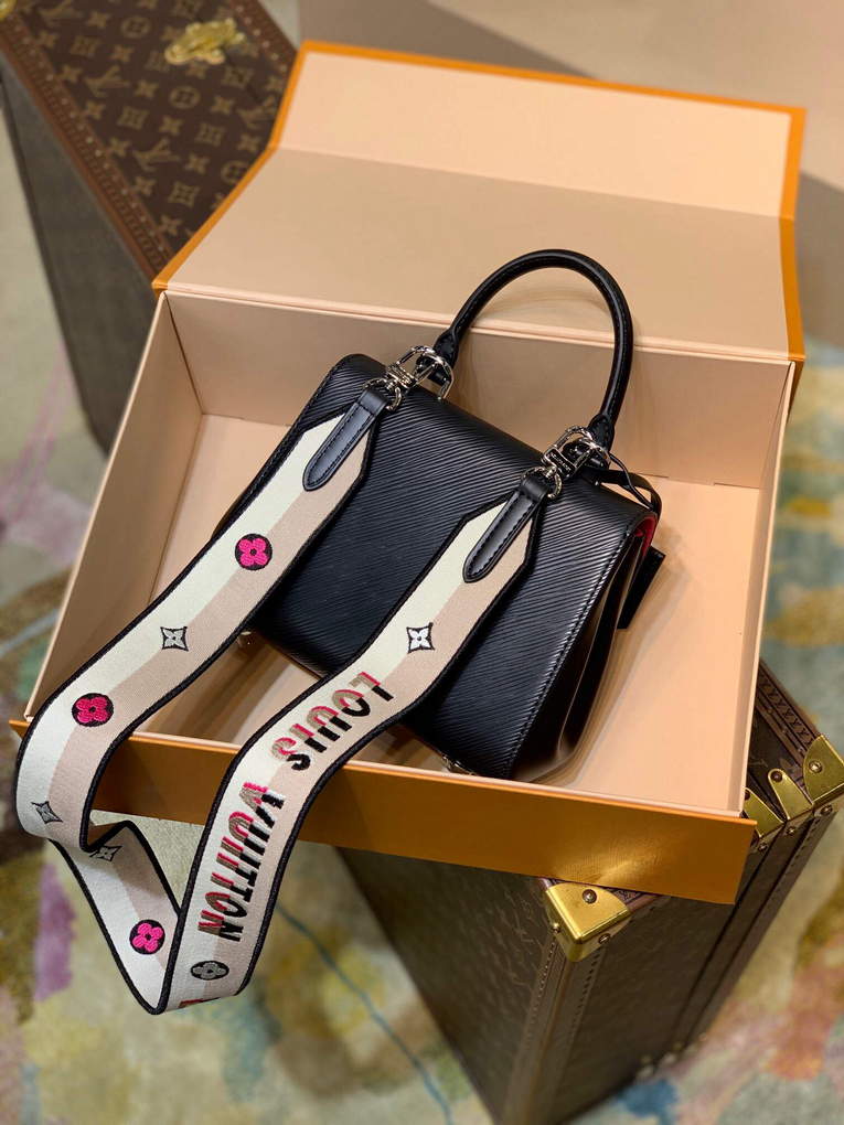 LV M58925 Louis Vuitton Cluny Mini Handbag Black