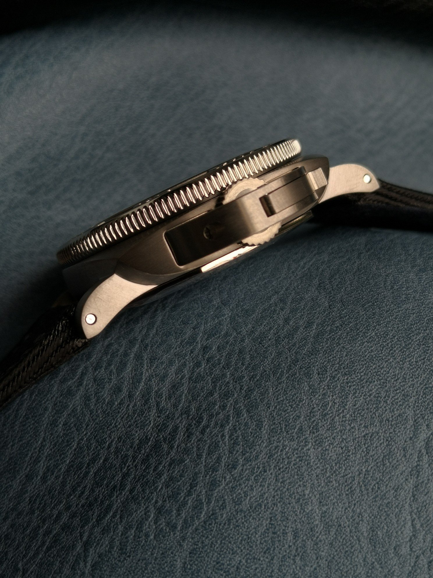 Panerai SUBMERSIBLE Stealth Series PAM00984 watch