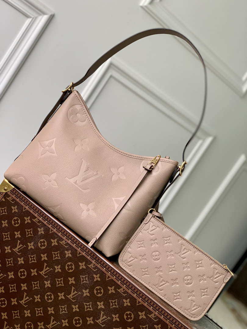 Louis Vuitton LV M46292 Carryall PM Monogram Tourterelle Gray