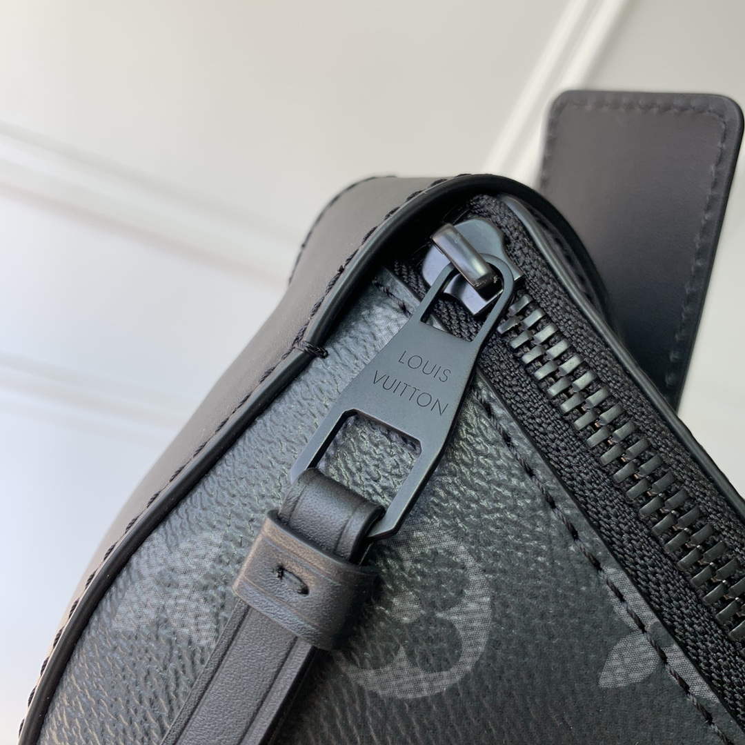 LV M23835 Louis Vuitton LV Moon Crossbody Monogram Black