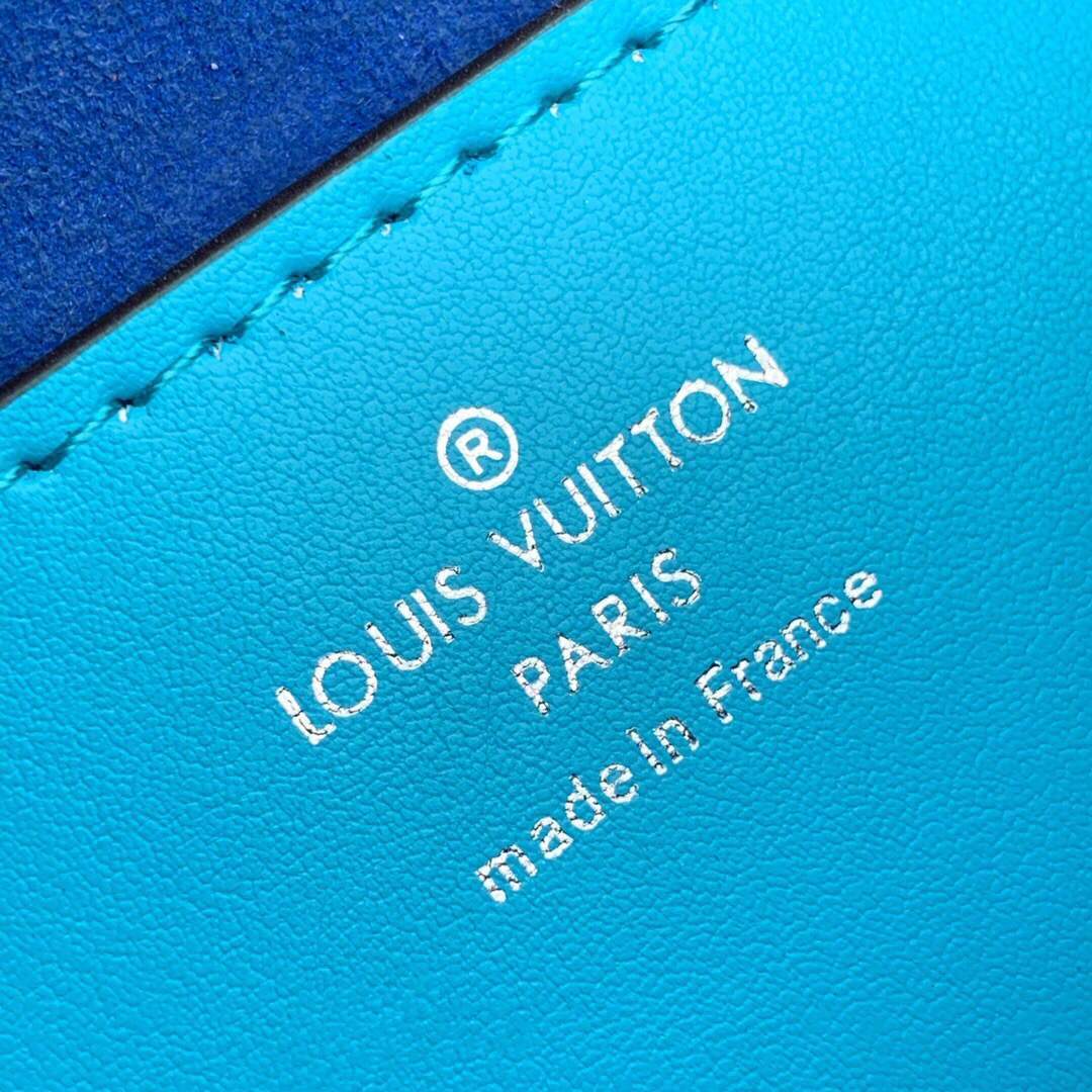 LV M57669 Louis Vuitton Twist MM Epi Handbag M57666 M57667 Blue