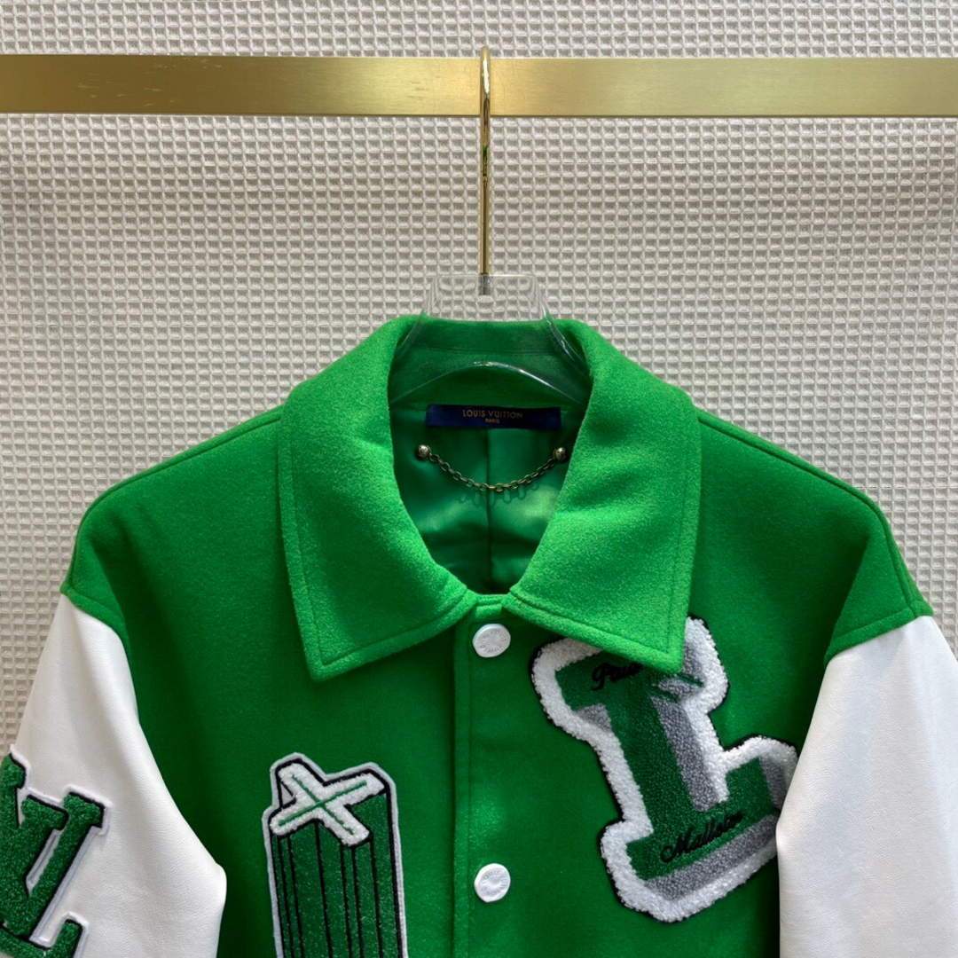 LV Women s Clothing Designer Louis Vuitton Alphabet Baseball Jacket 88010